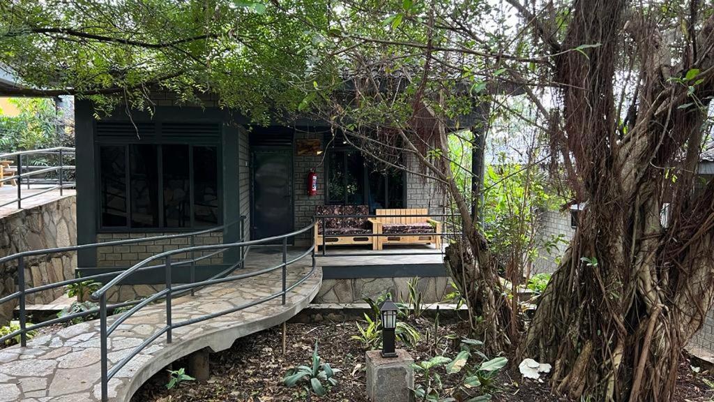 Gipir And Labongo Safari Lodge Ltd Pakwach Zewnętrze zdjęcie