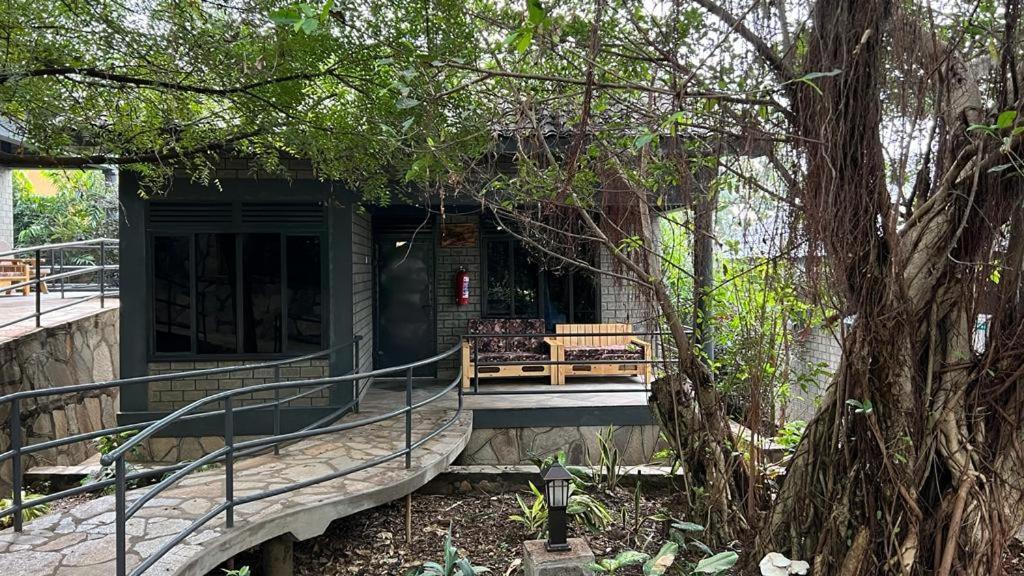Gipir And Labongo Safari Lodge Ltd Pakwach Zewnętrze zdjęcie