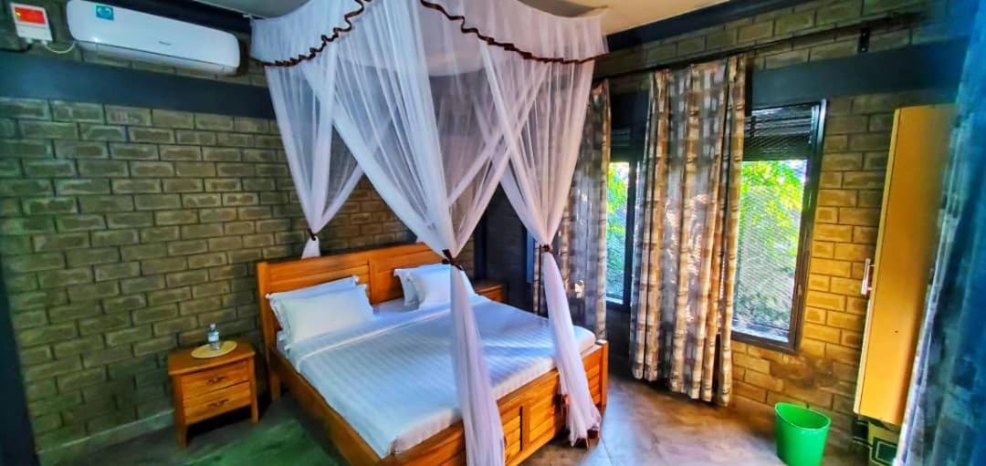 Gipir And Labongo Safari Lodge Ltd Pakwach Zewnętrze zdjęcie